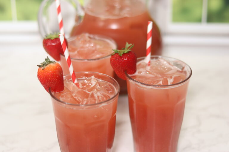 Recipe for Strawberry Sweet Tea
